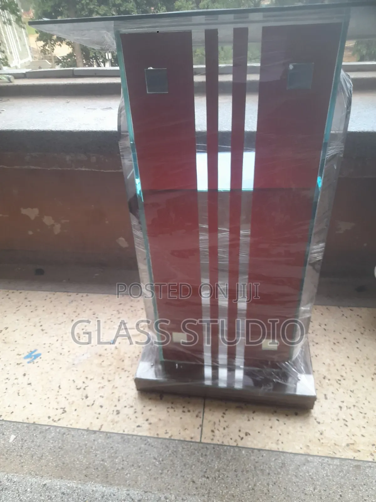 Glass Pulpit