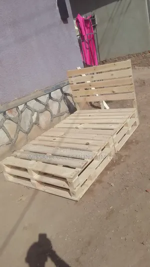 Pallet Bed