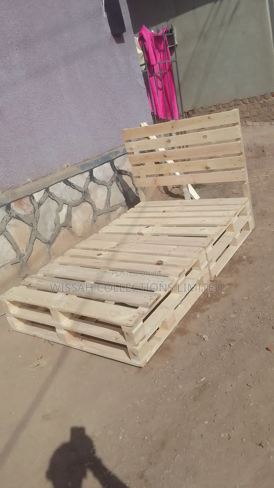 Pallet Bed