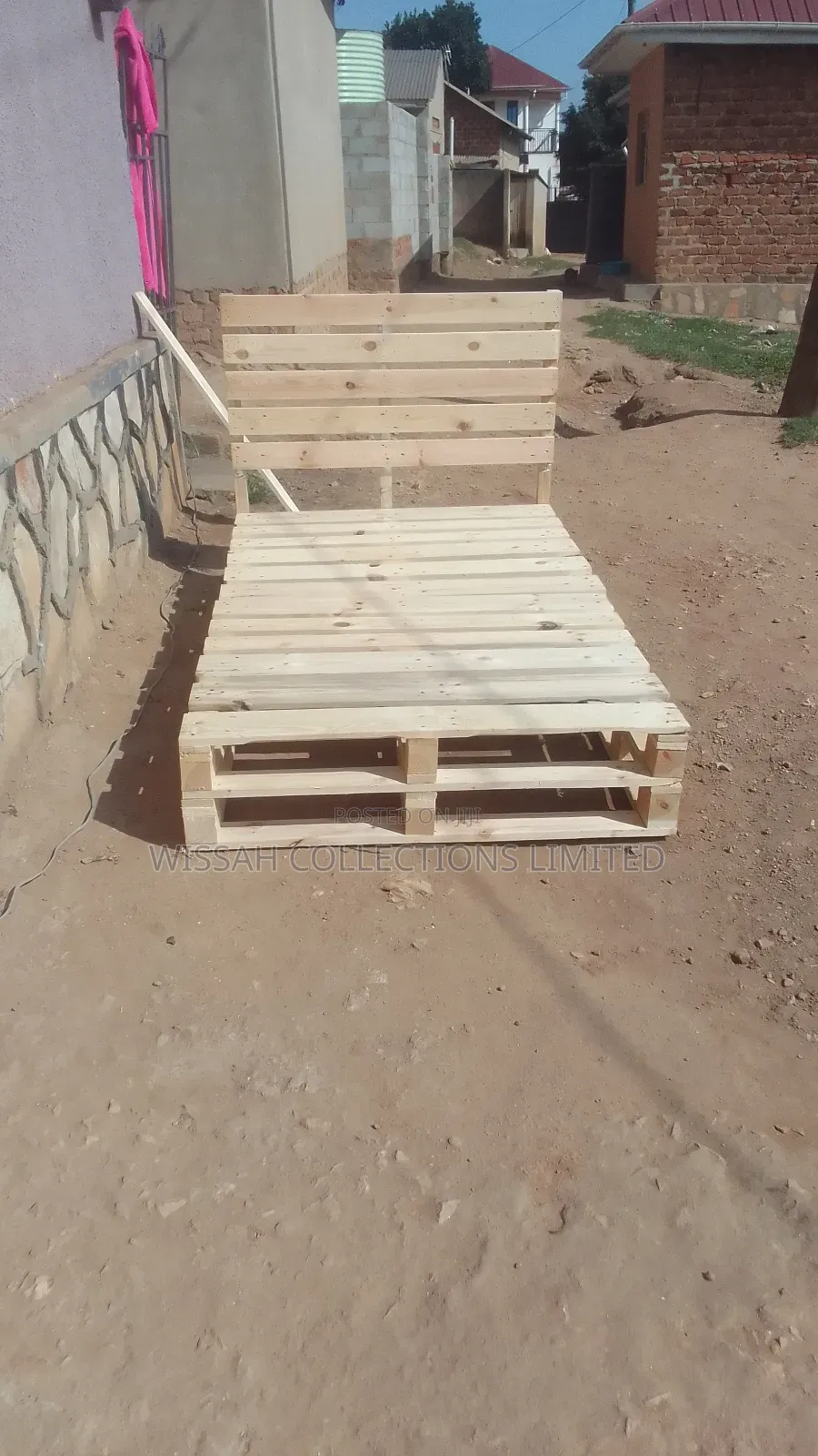 Pallet Bed