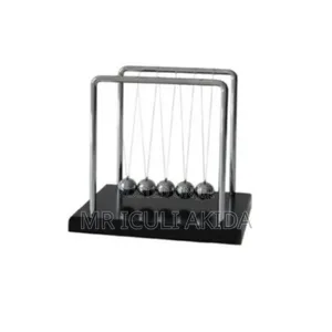 Desktop Swinging Newton's Pendulum Cradle Decorative Balls