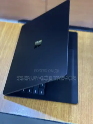 Laptop Microsoft Surface 8GB Intel Core i5 SSD 256GB