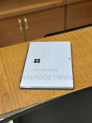 Laptop Microsoft Surface 8GB Intel Core I5 SSD 256GB