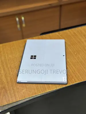 Laptop Microsoft Surface 8GB Intel Core I5 SSD 256GB