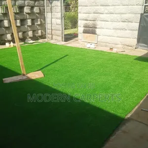 Cric Compound Artificial Turf