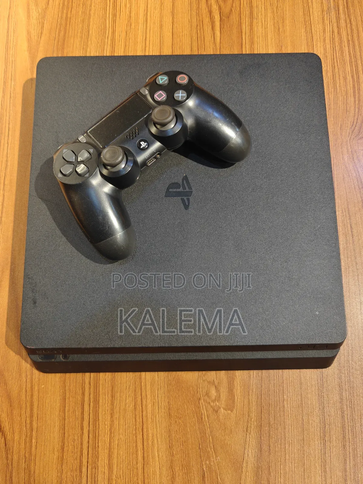Ps4 Slim With 500, Full Hd Graphics, Comes With Games