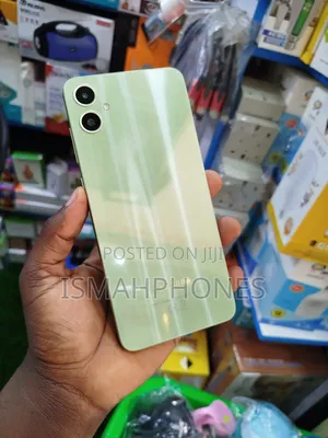 Samsung Galaxy A05 64 GB Green