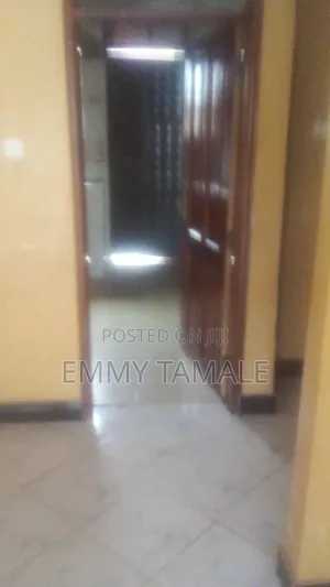 2bdrm House in Ssabagabo-Makindye for rent