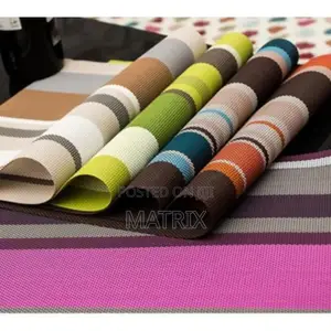 6 Pieces Of Table Mats With A Runner - Multicolor