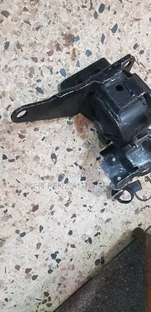 Gear Box Mounting for Toyota Wish