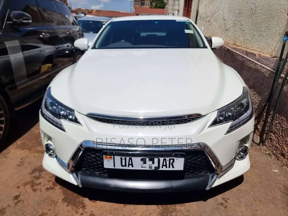 Toyota Mark X 2.5 AWD 2011 White