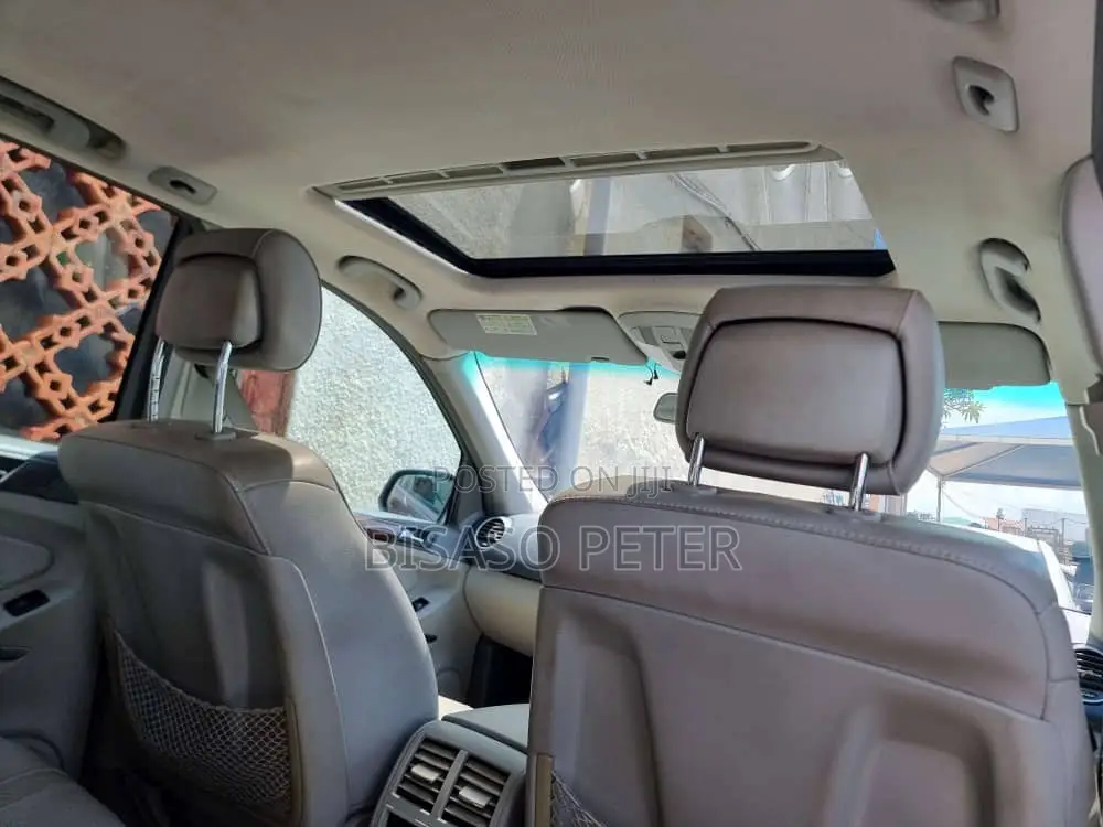 Mercedes-Benz M Class ML 350 4Matic 2011 Gray