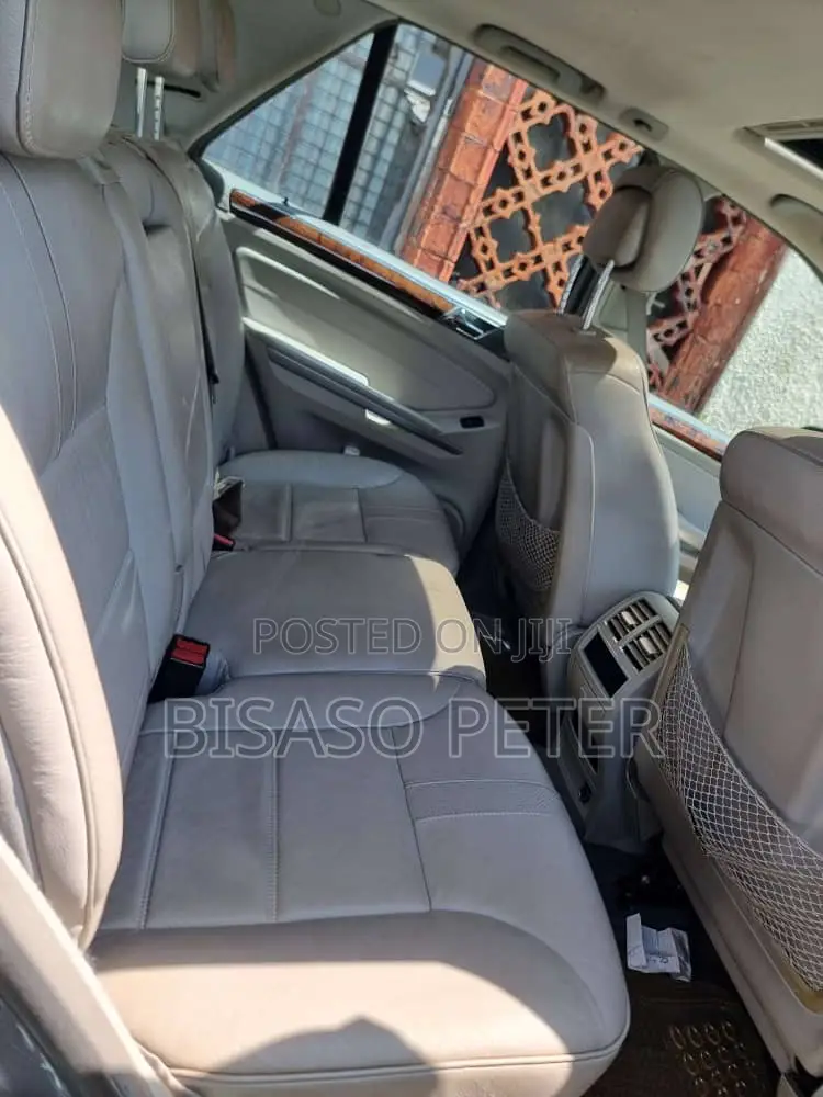 Mercedes-Benz M Class ML 350 4Matic 2011 Gray