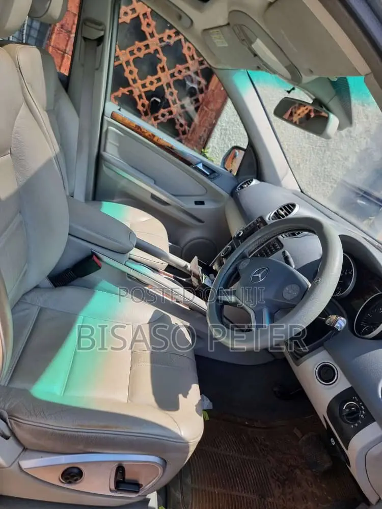 Mercedes-Benz M Class ML 350 4Matic 2011 Gray