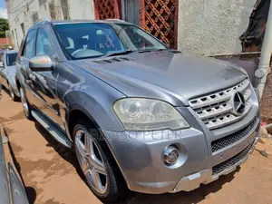 Mercedes-Benz M Class ML 350 4Matic 2011 Gray