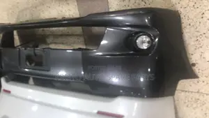 Bumper Noah 2010