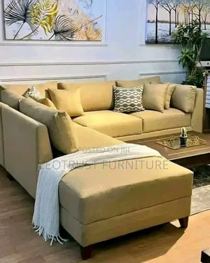 Sofa    Set in Kampala