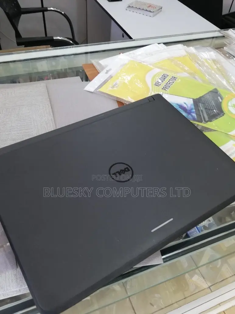 Laptop Dell Latitude 13 3340 8GB Intel Core I5 HDD+SSD 500GB