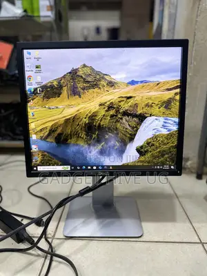 19” Normal Monitor Hdmi Dp Vga