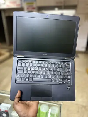 Laptop Dell Latitude 12 7250 4GB Intel Core I5 SSD 128GB