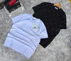 Burberry T-Shirt. Timeless White. Black