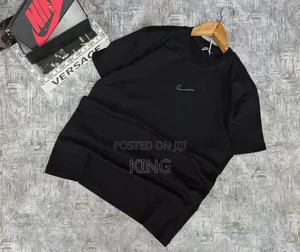 Nike Tan Black T-Shirt.