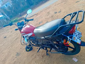 Hero Hunter 125 2023 Red