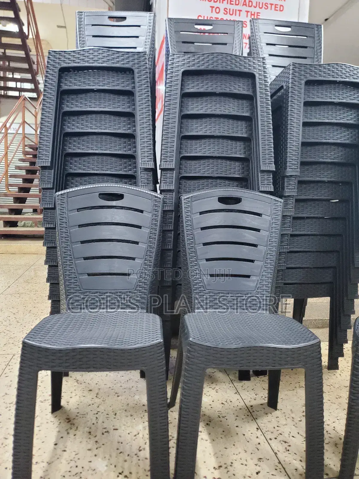 Plastic Chairs Plastic Chairs /Luxury
