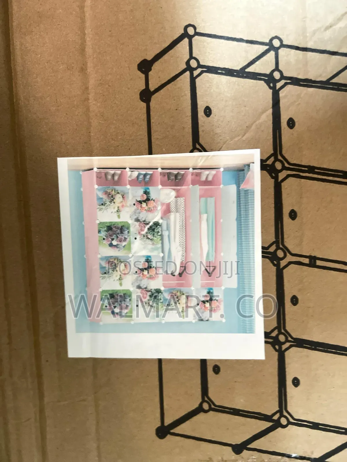 16 Cubes Plastic Storage Wardrobe