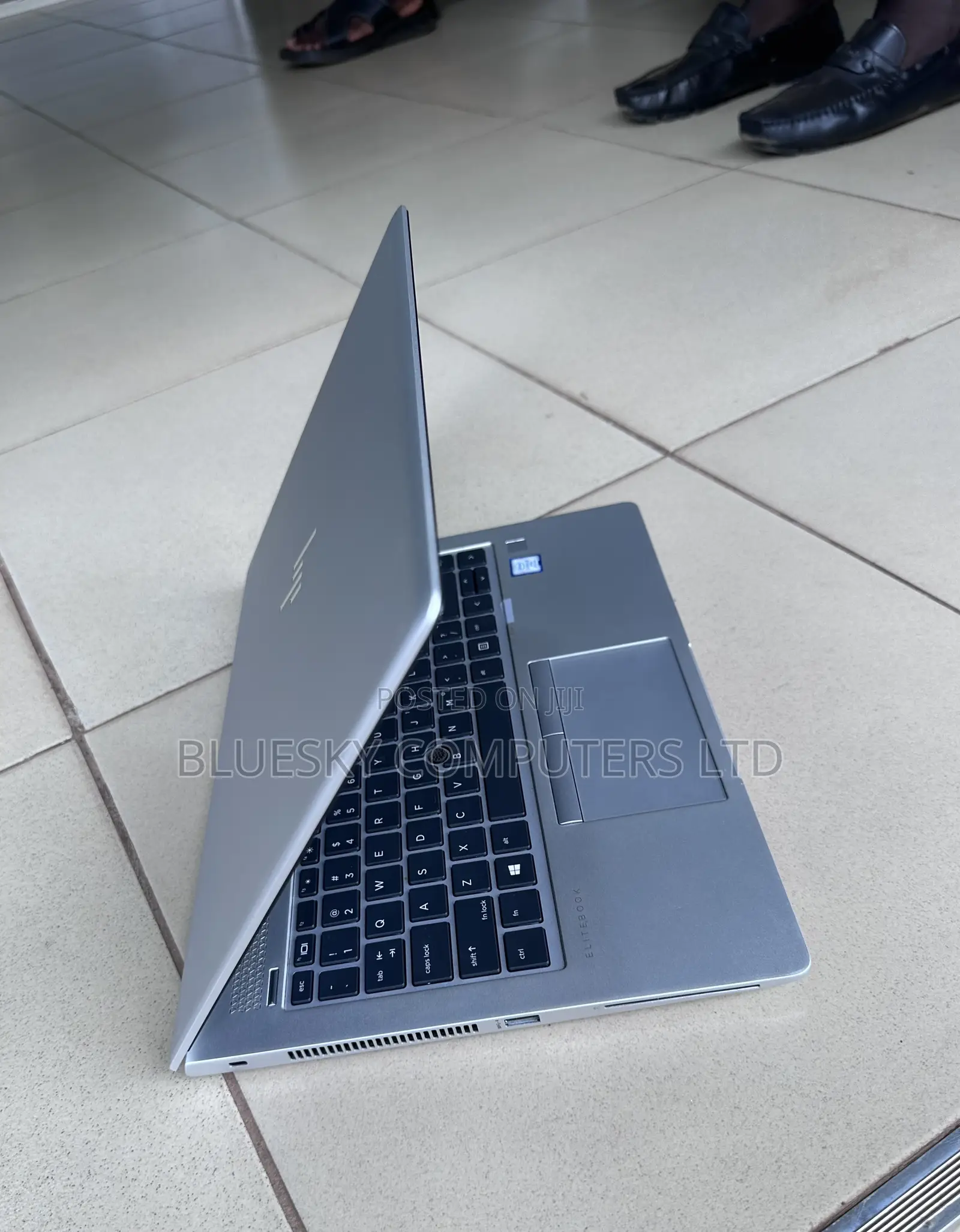 New Laptop HP EliteBook 840 G5 8GB Intel Core I5 SSD 256GB