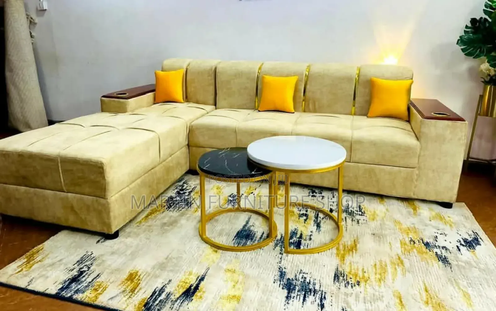 L Sofa Cream in Colour With Cushions