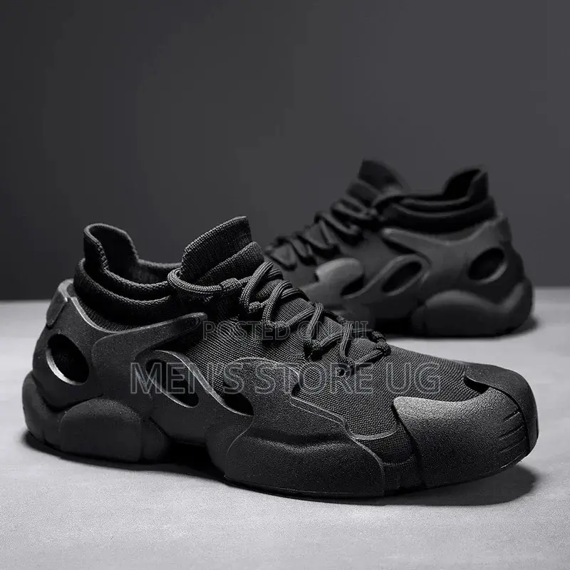 Yeezy Classic Sneakers
