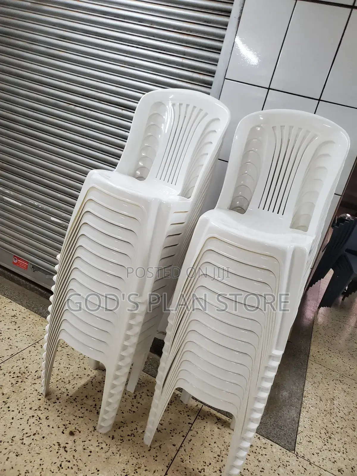 Everyday Armless Plastic Chairs Plastic Chairs