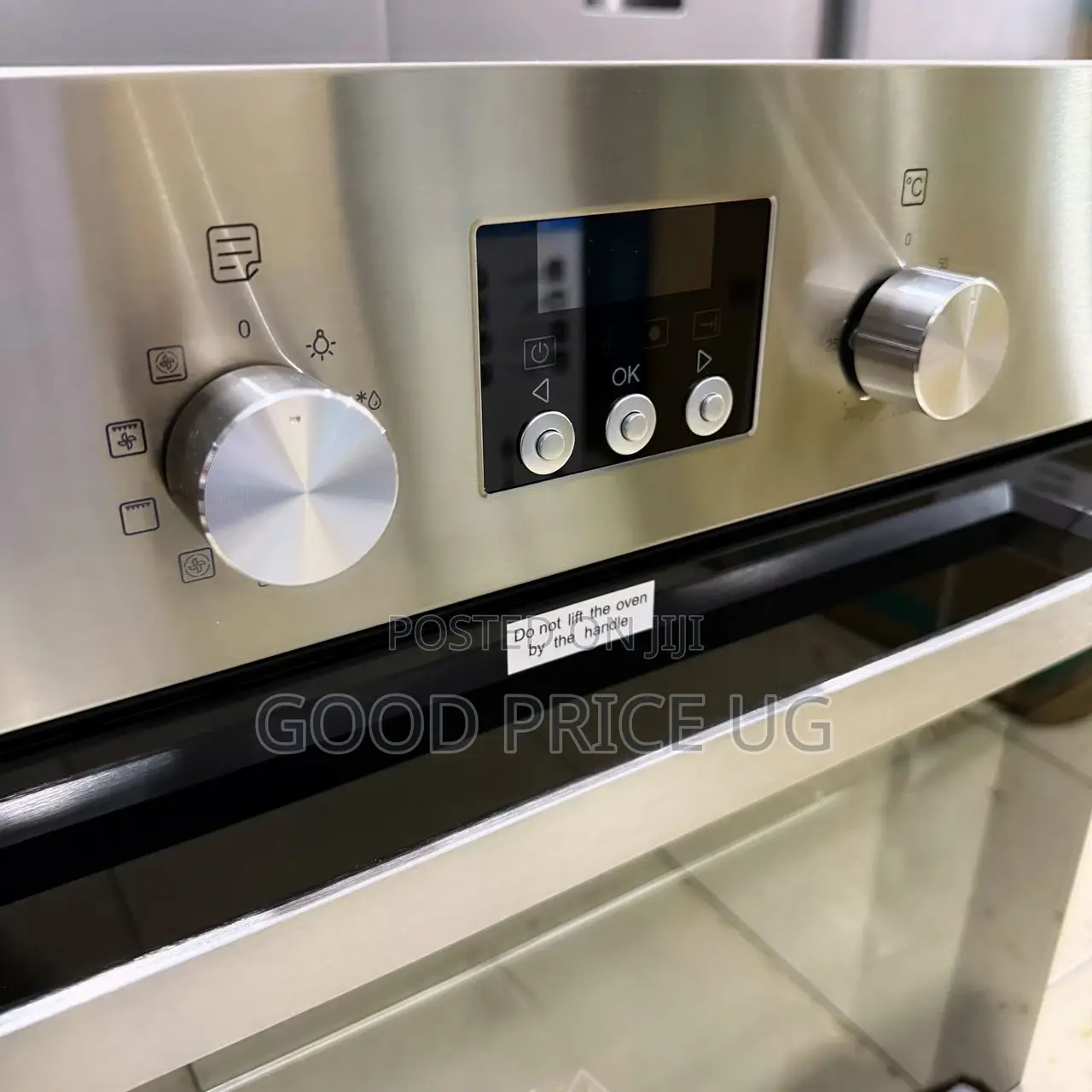 Hisense 60cm Inbuilt Oven