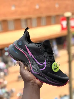 Ladies Classic Sports Canvases Nike Zoom X Smiley