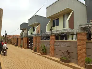 3bdrm Apartment in Nsawo Estate, Central Division for rent