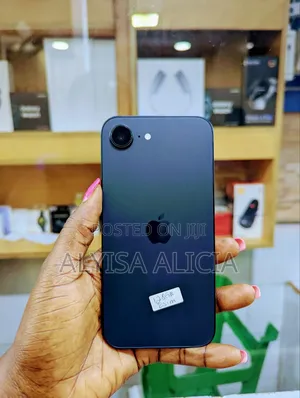 Apple iPhone 16e 128 GB Blue
