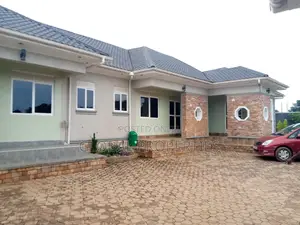 2bdrm Bungalow in Najjera Kiwatule Rd, Central Division for rent