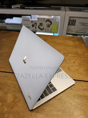 Laptop Apple MacBook Pro 8GB Intel Core I5 SSD 128GB