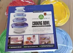 5pcs Glass Bowl Set - Clear Color Of The Lids May Vary