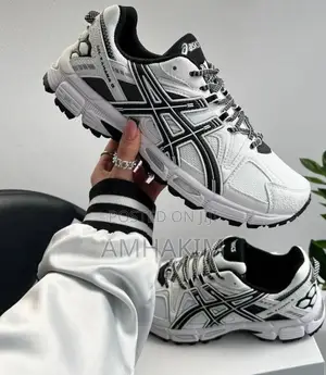 New Asics Gel Kahana 8 in Stock