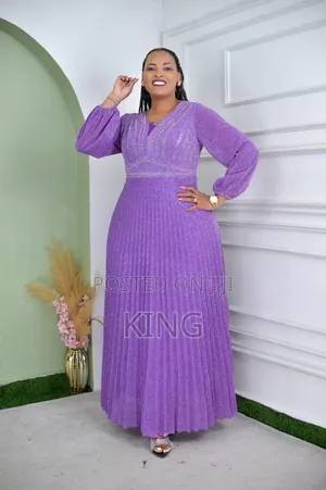 Goldie Sleeve Glitter Dress