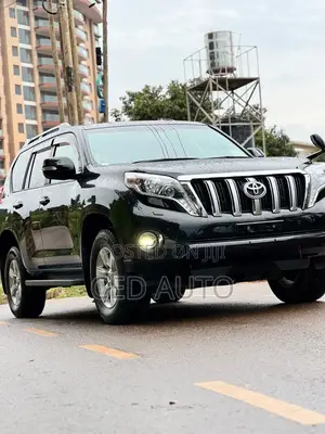 Toyota Land Cruiser Prado 2017 Black