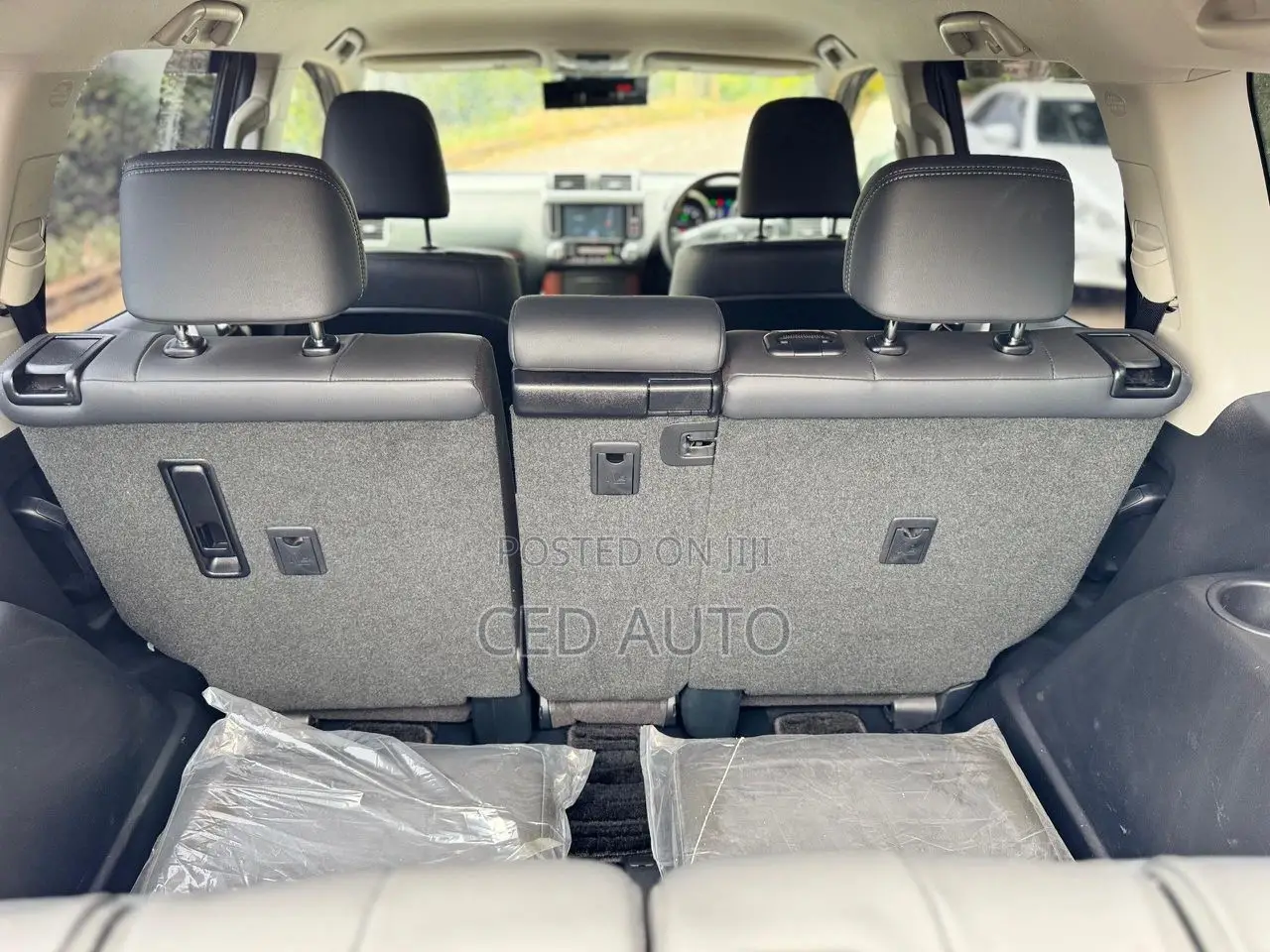 Toyota Land Cruiser Prado 2017 Black