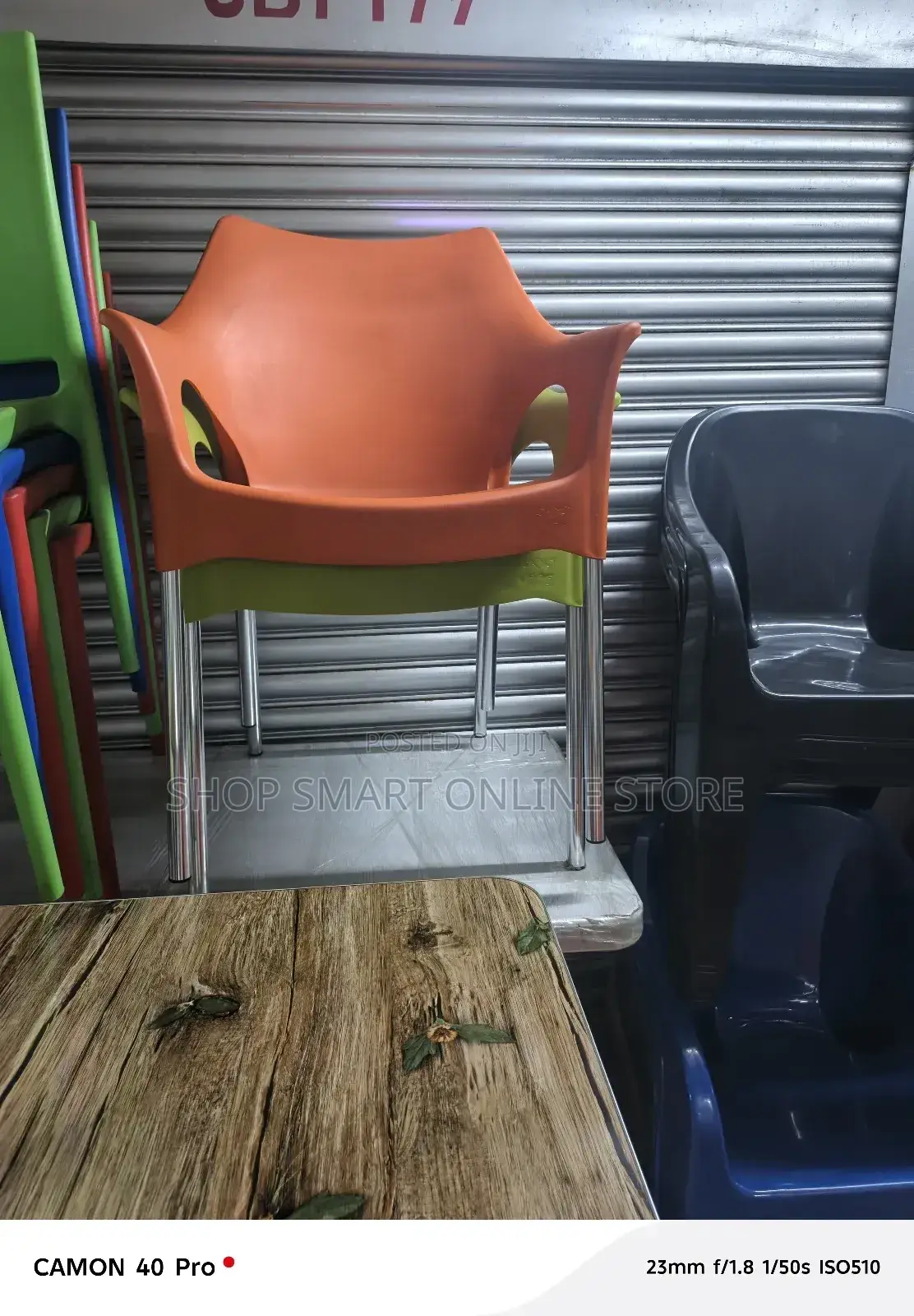 Plastic Chairs Steel Leged