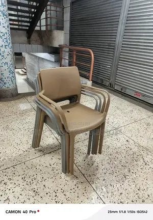 Bar/Restaurant Plastic Chair Plastic Chair