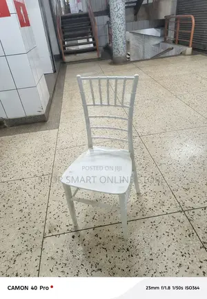 Vip Plastic Chairs for Events/Dining/Restaurant