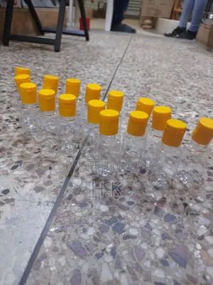 12pcs Clear Plastic Bottle With A Yellow Flip-top Cap-30ml