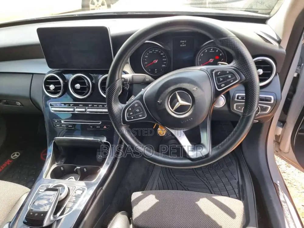Mercedes-Benz C180 2015 Silver