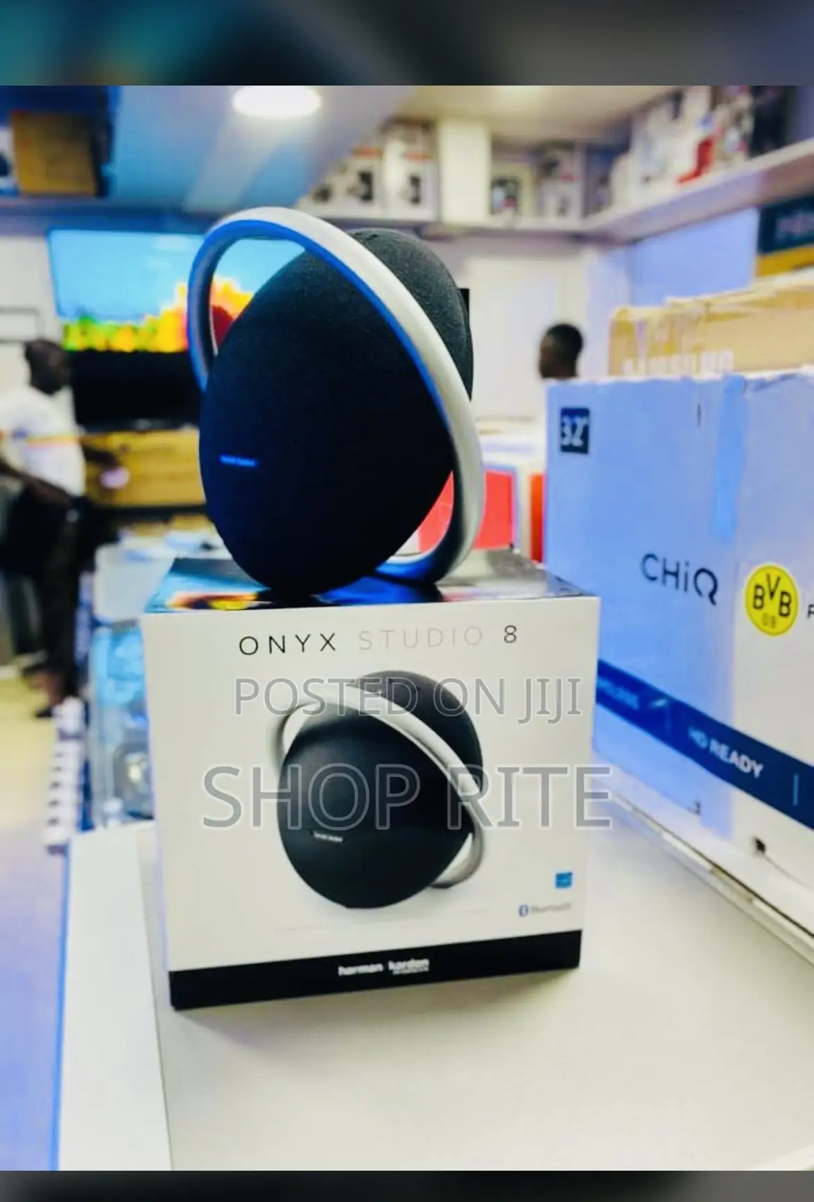 Onxy Harman Kardon Studio 8 Brand New